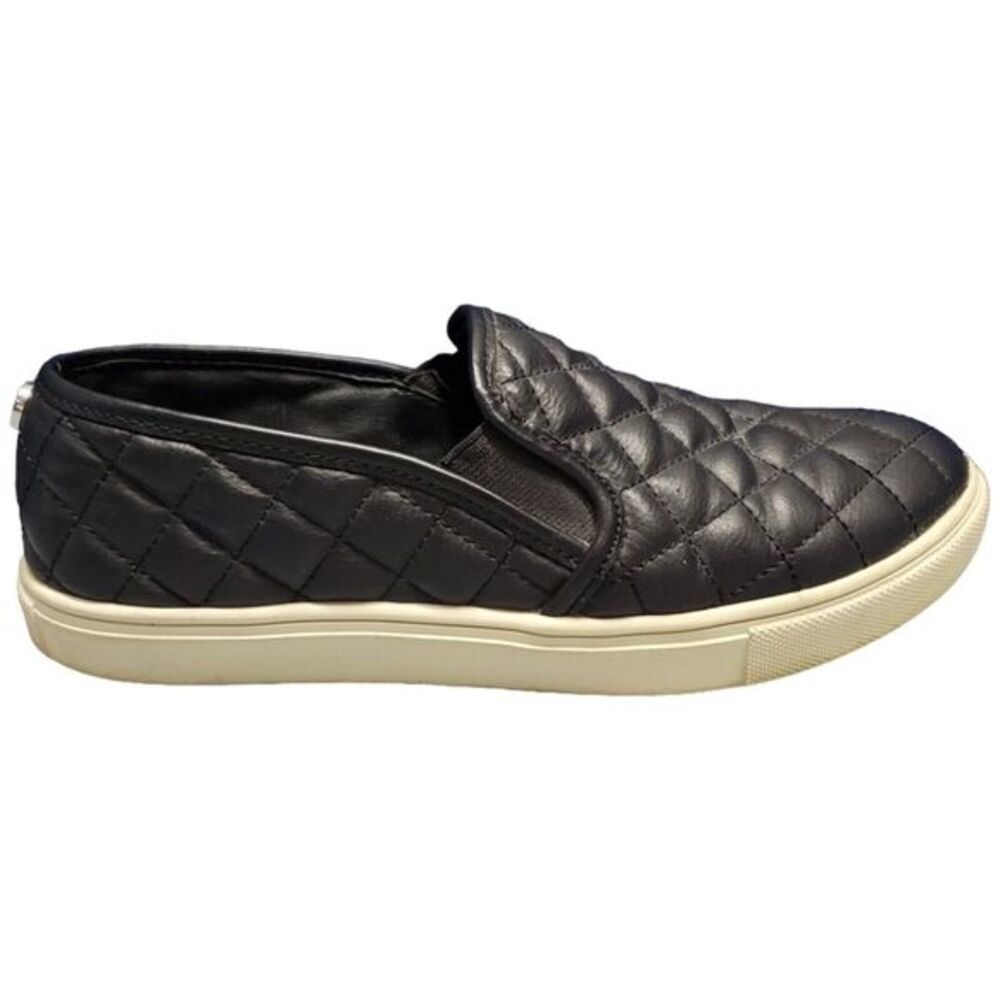 Steve Madden Sneakers Womens Size 6 Black Quilted Ecentrcq Low Top Slip-On